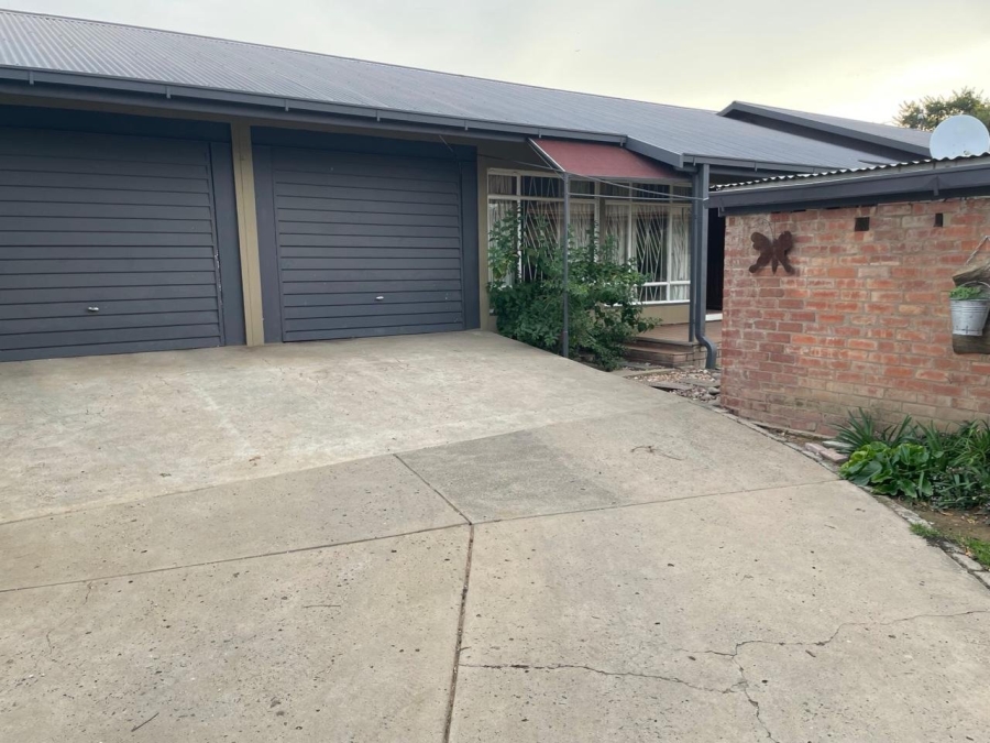 3 Bedroom Property for Sale in Reitz Free State